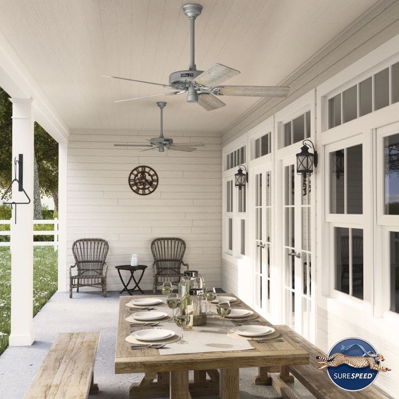 Outdoor patio with Hunter Outdoor Original ceiling fan