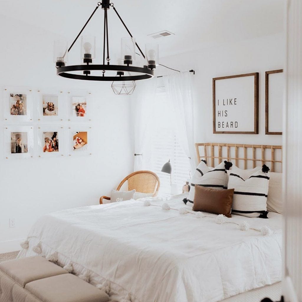 Hartland 8 light chandelier from Hunter Fan in a modern, bright bedroom