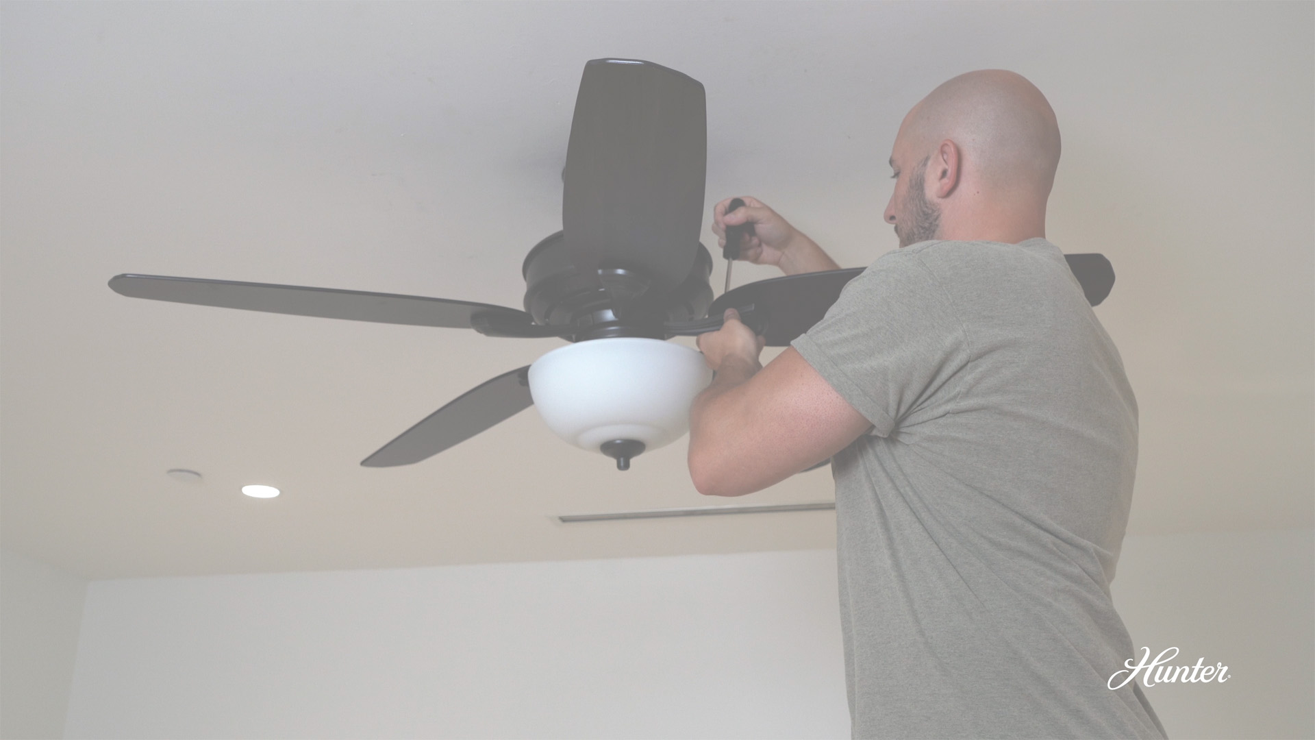 How to Fix a Ceiling Fan, image size:1920x1080